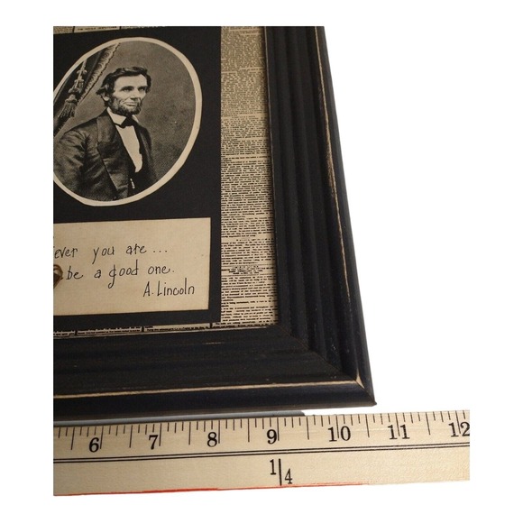 Artist Signed Aged Reproduction Lincoln Assasination Newspaper Cover Page - Picture 10 of 10